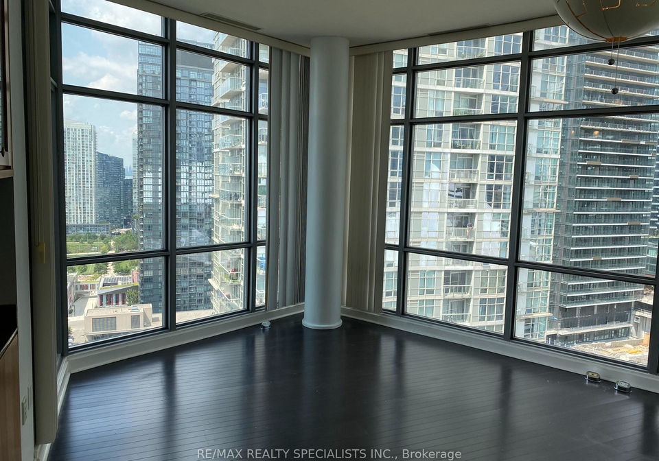 3-navy-wharf-court-toronto-ontario-c12435238