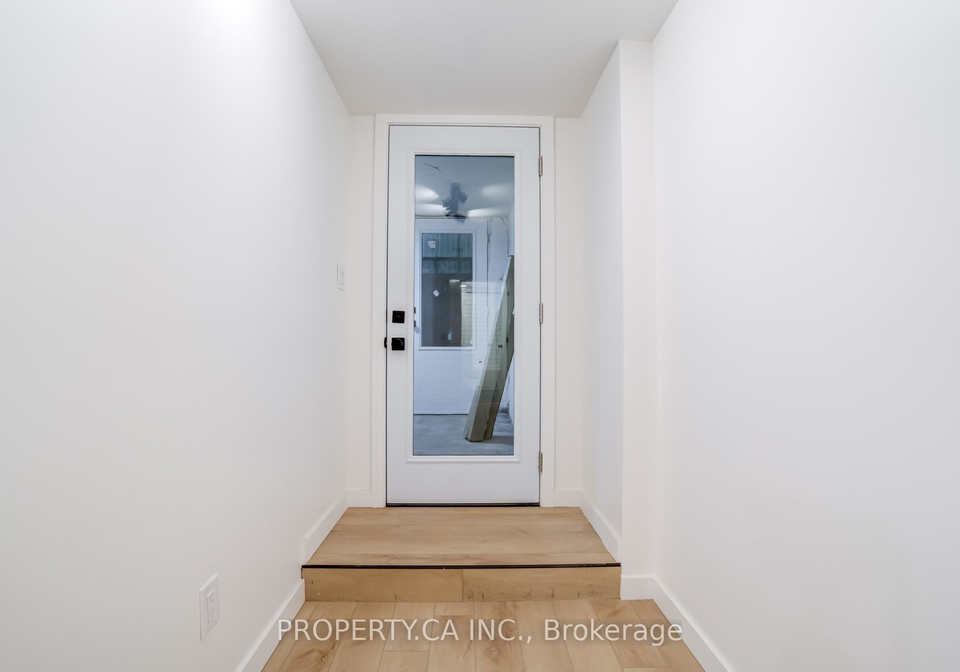 372-saint-clarens-avenue-toronto-ontario-c12435441