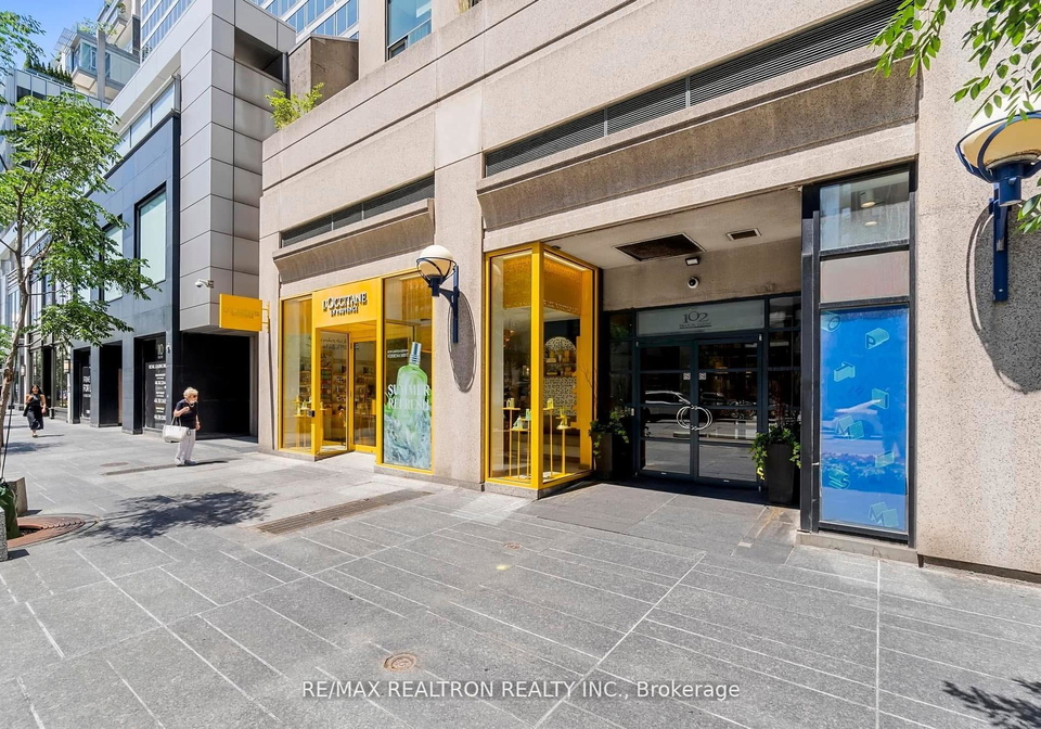 102-bloor-street-toronto-ontario-c12435511