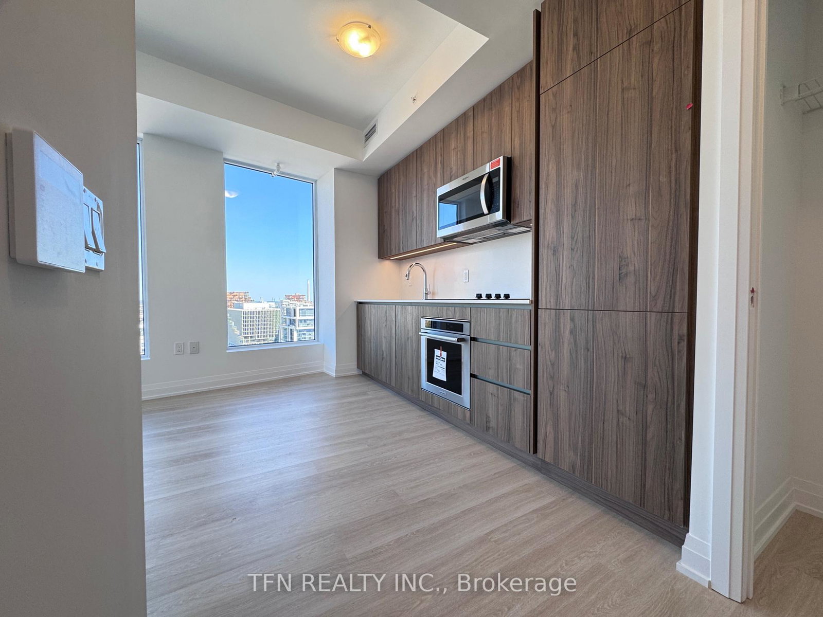 15-richardson-street-toronto-ontario-c12435518