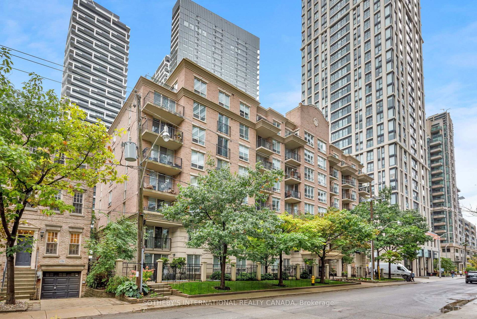 188-redpath-avenue-toronto-ontario-c12435520