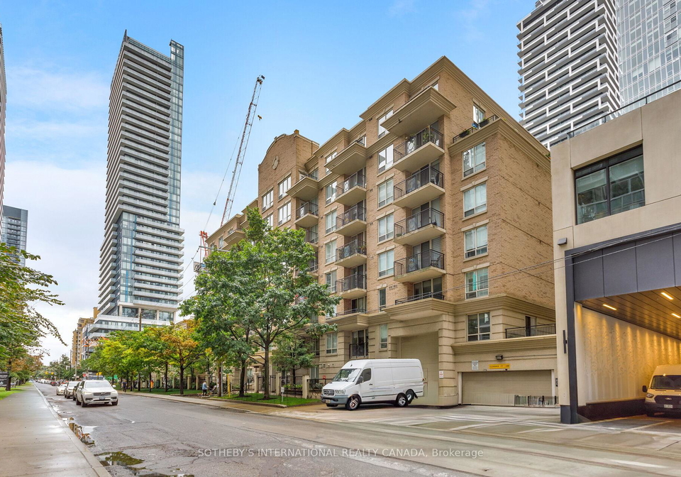 188-redpath-avenue-toronto-ontario-c12435520