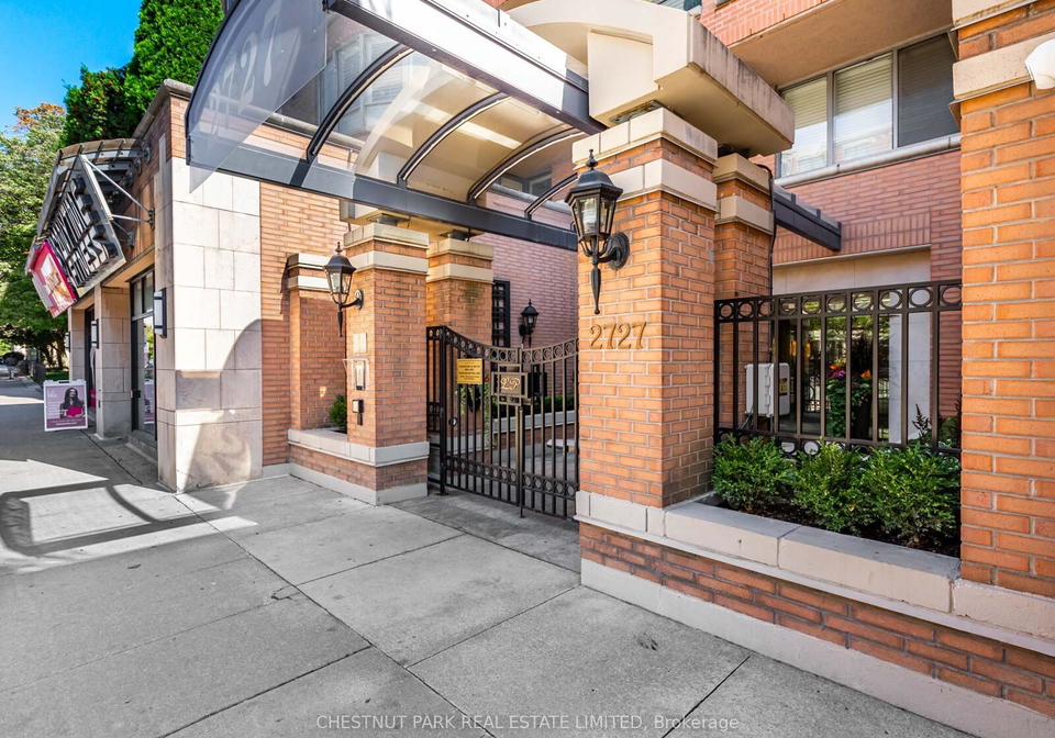 2727-yonge-street-toronto-ontario-c12435580