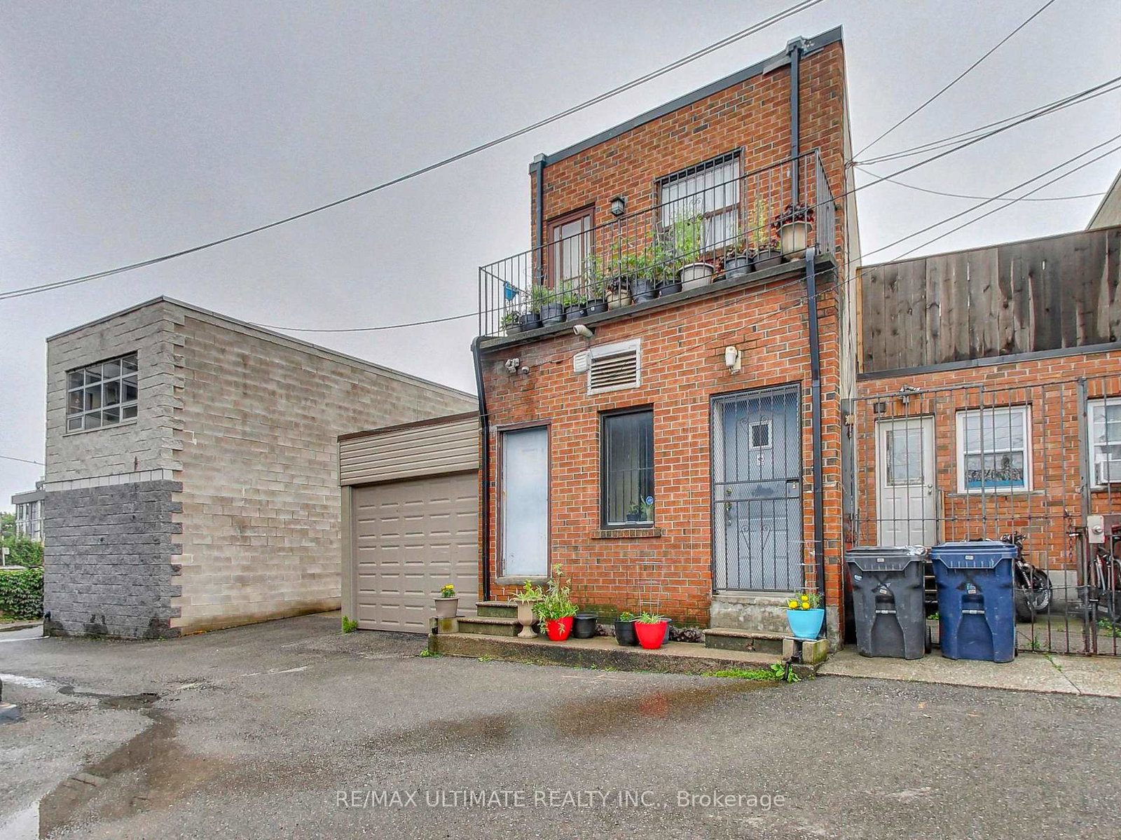 1584-dundas-street-w-toronto-ontario-c12435680