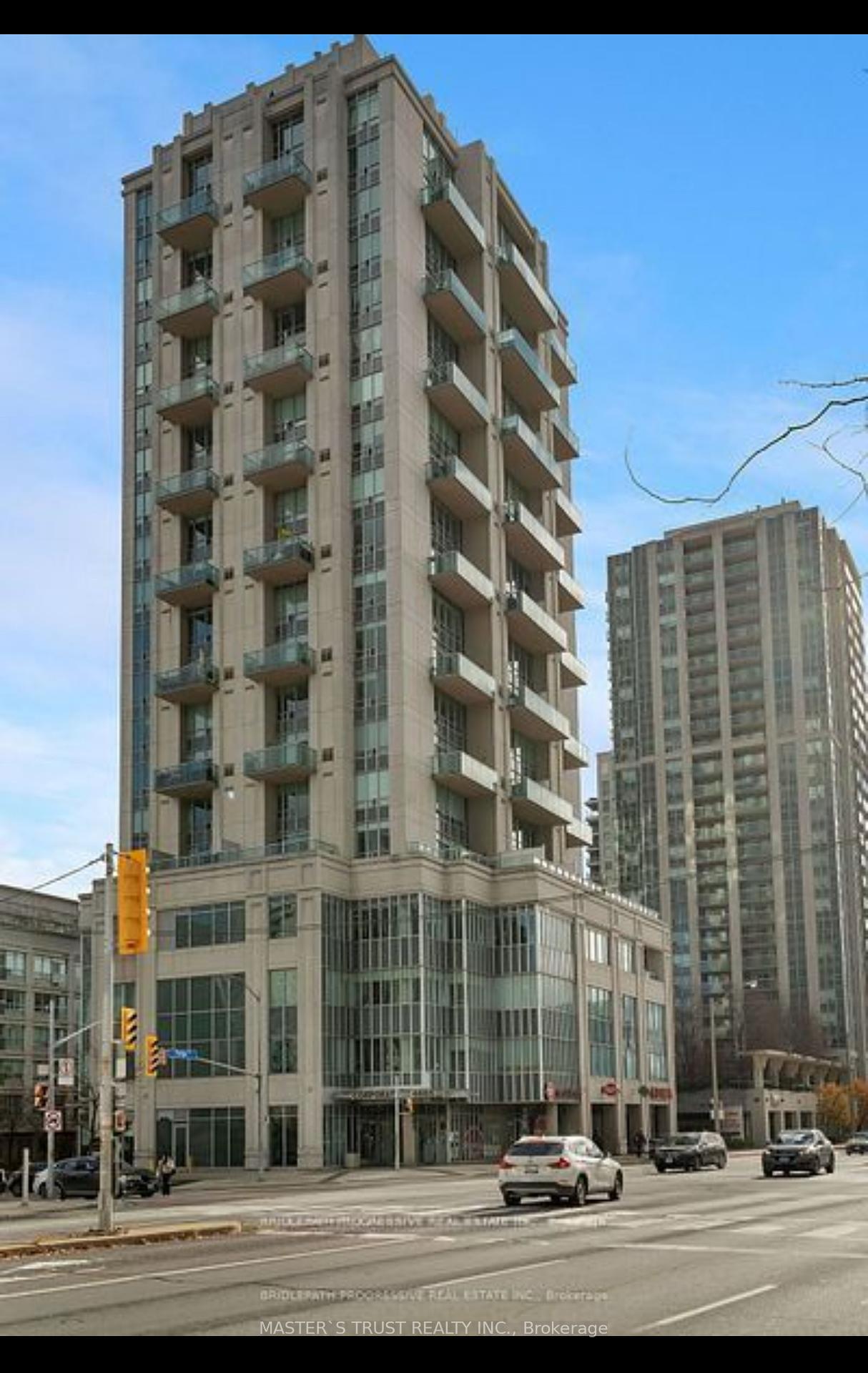 1-avondale-avenue-s-north-york-ontario-c12435716