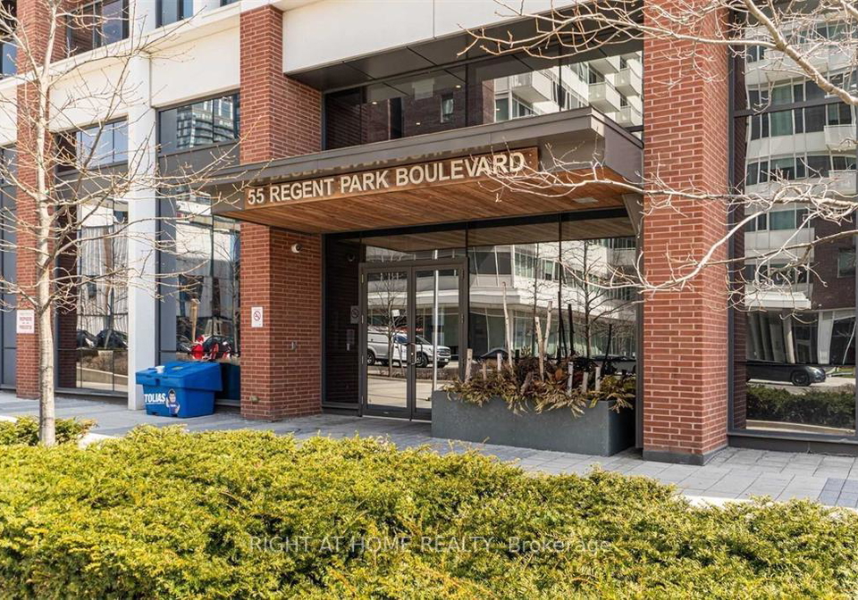 55-regent-park-boulevard-toronto-ontario-c12435828