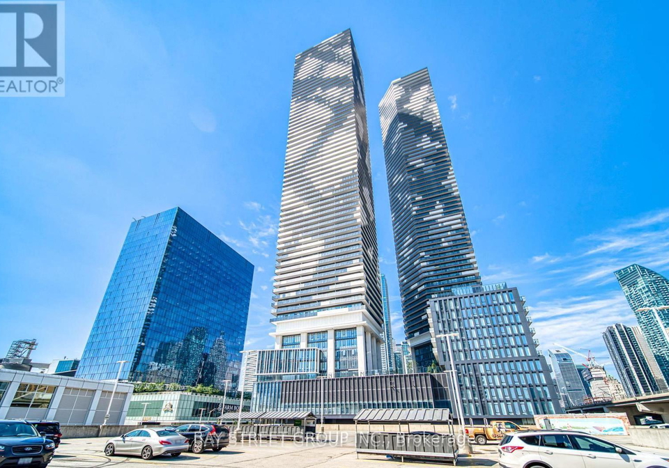 138-downes-street-toronto-ontario-c12435839