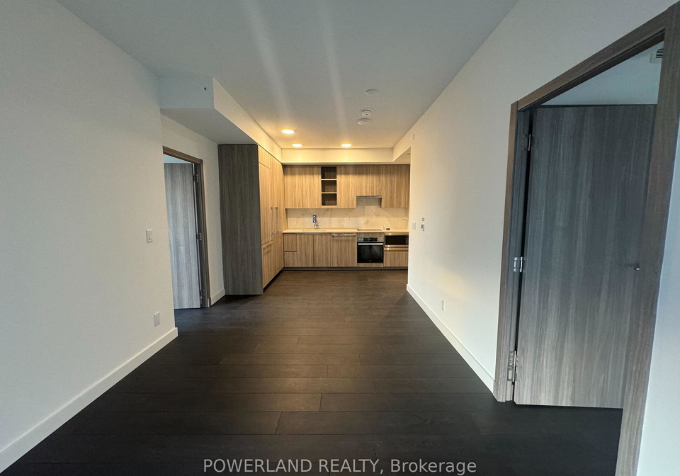 27-mcmahon-drive-north-york-ontario-c12435848