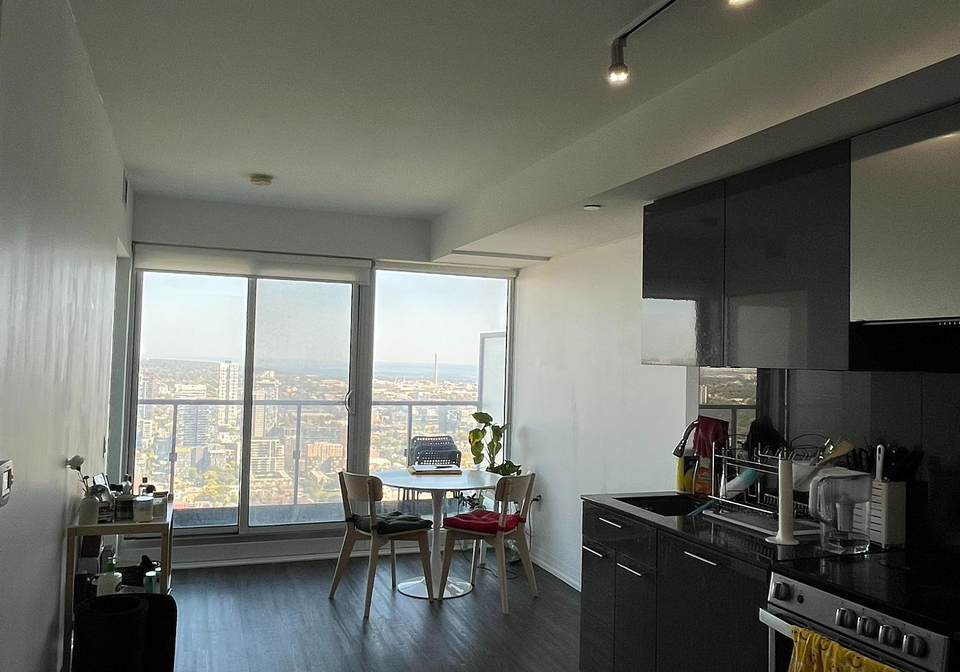 251-jarvis-street-toronto-ontario-c12435857