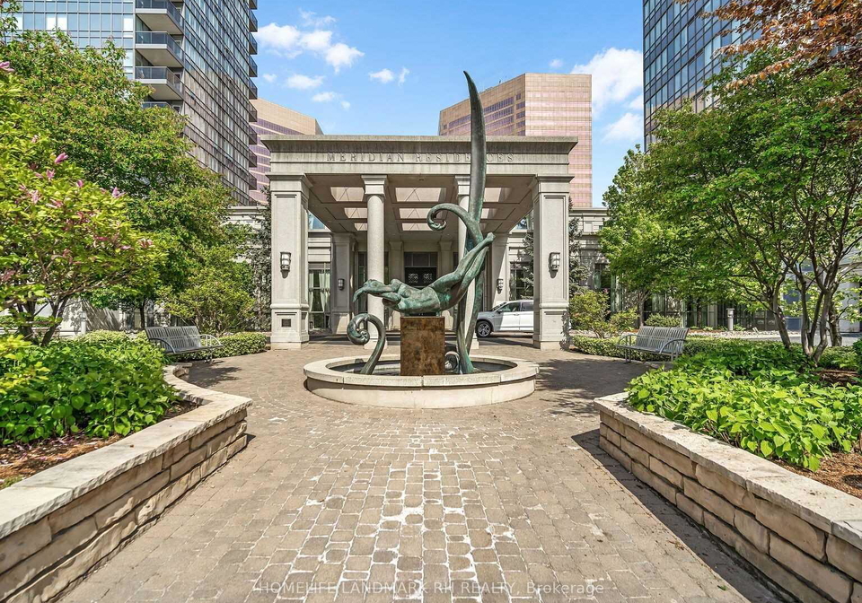 25-greenview-avenue-toronto-ontario-c12435911