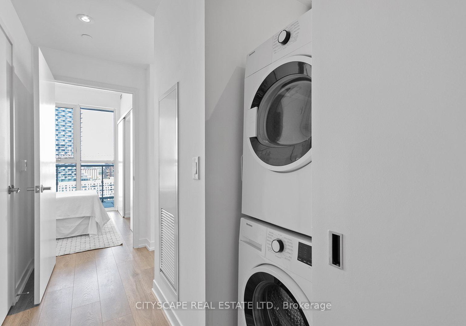 15-lower-jarvis-street-s-toronto-ontario-c12435962
