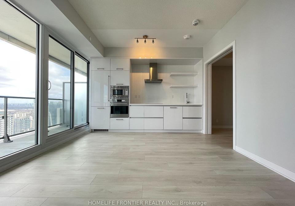 2221-yonge-street-toronto-ontario-c12436253
