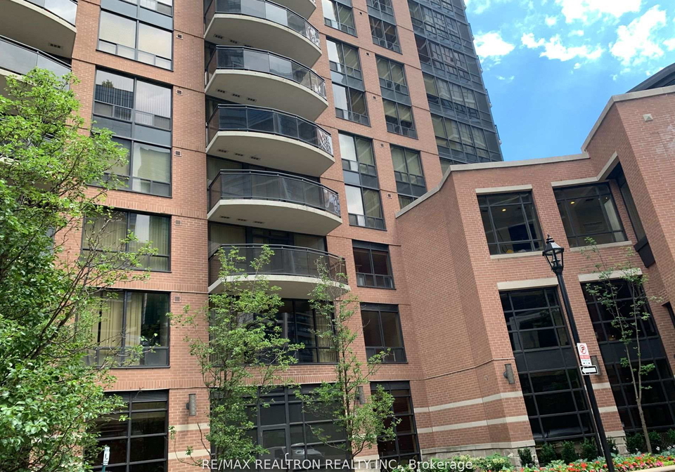 33-sheppard-avenue-e-north-york-ontario-c12436275