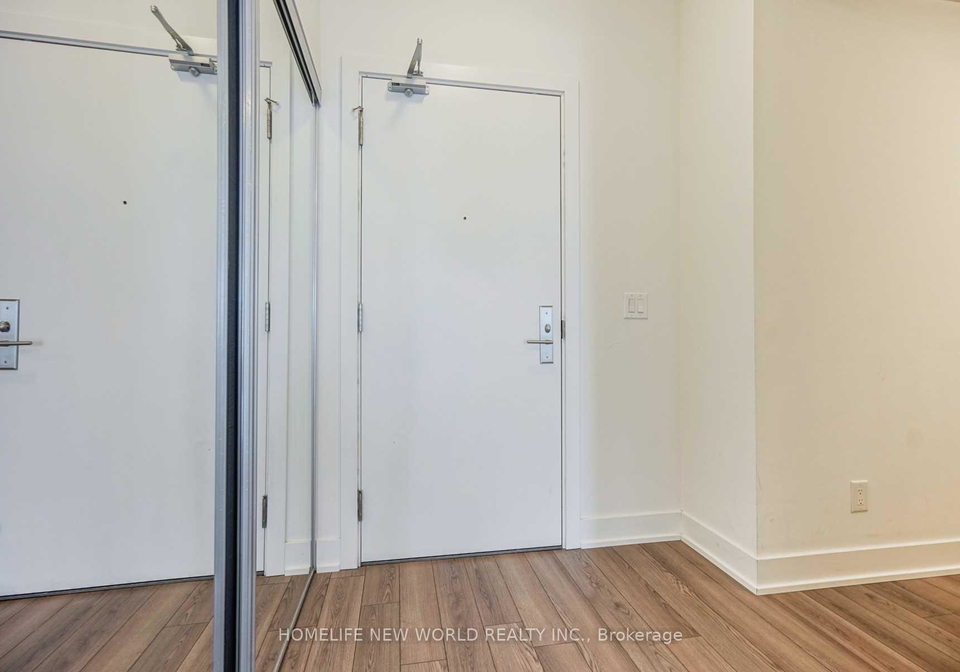 318-richmond-street-w-toronto-ontario-c12436367