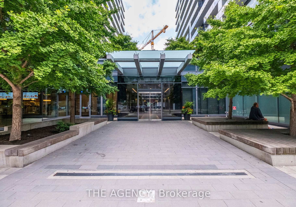 1030-king-street-w-toronto-ontario-c12436811