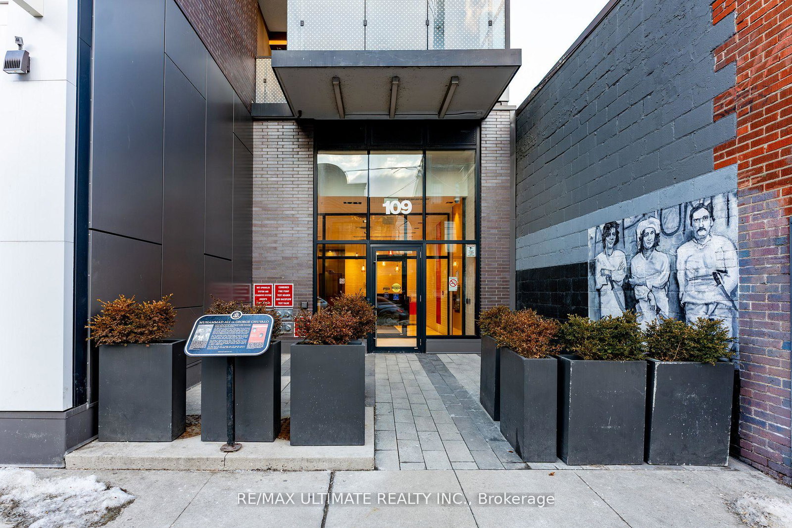 109-ossington-avenue-toronto-ontario-c12436959
