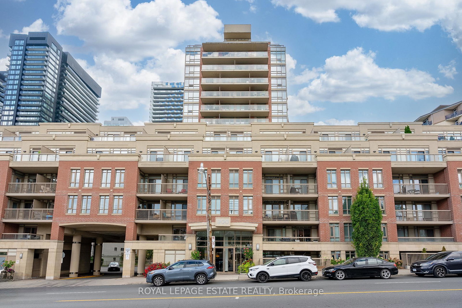 900-mount-pleasant-road-toronto-ontario-c12437018