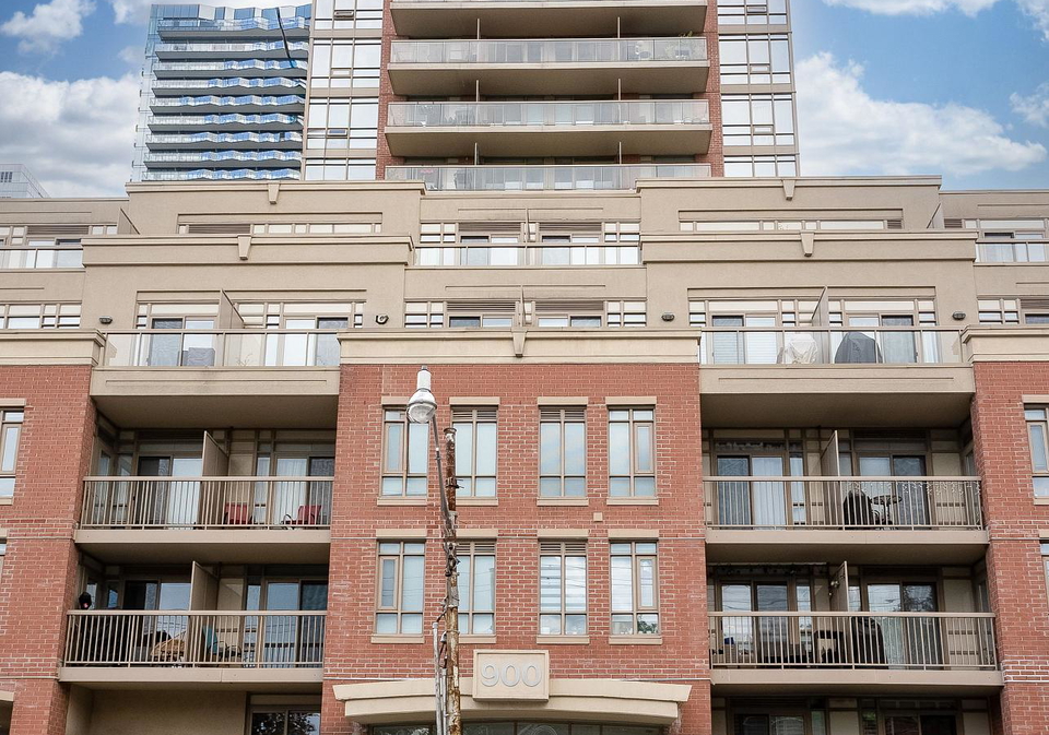 900-mount-pleasant-road-toronto-ontario-c12437018