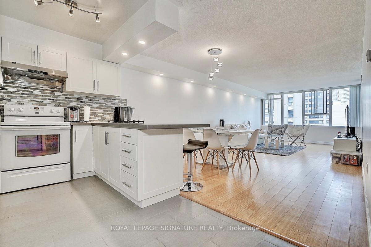 45-carlton-street-toronto-ontario-c12437071