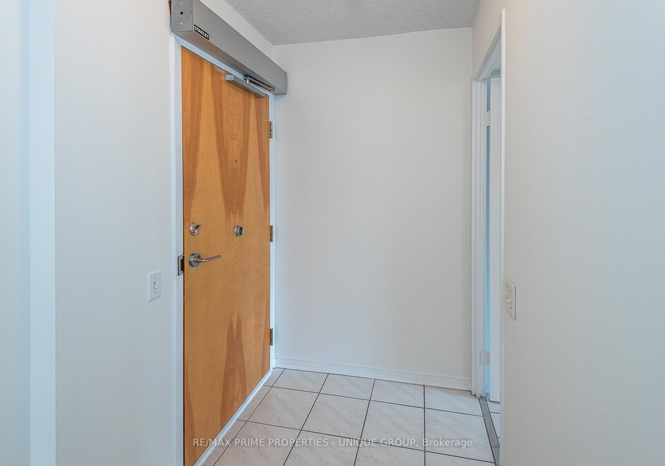 39-parliament-street-toronto-ontario-c12437120