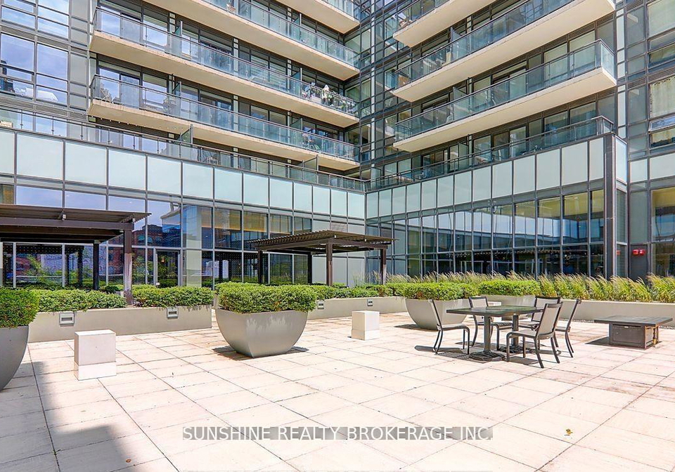 460-adelaide-street-toronto-ontario-c12437272