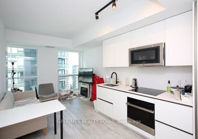 327-king-street-w-toronto-ontario-c12437350
