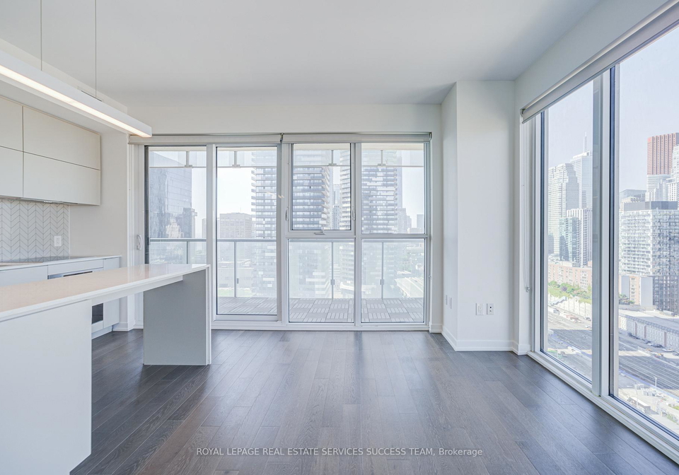 15-lower-jarvis-street-toronto-ontario-c12437485