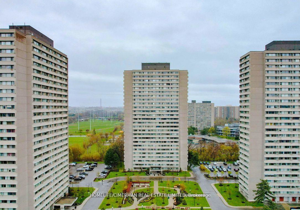 725-don-mills-road-east-york-ontario-c12437669
