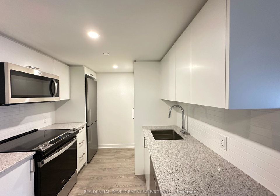 500-wilson-avenue-toronto-ontario-c12437716