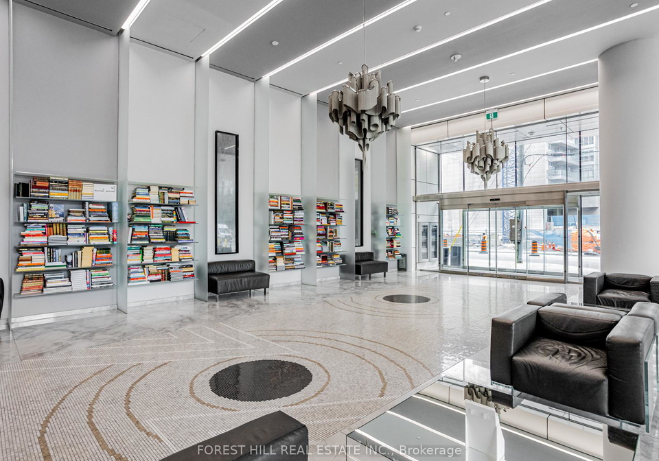 5-soudan-avenue-toronto-ontario-c12437751