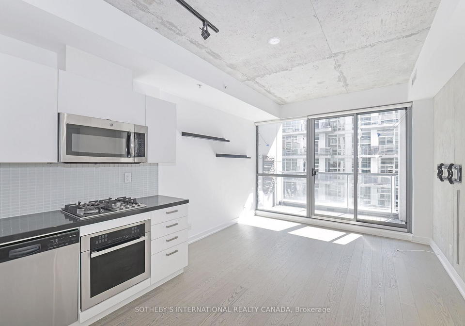 39-brant-street-toronto-ontario-c12437799