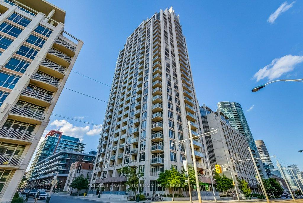21-grand-magazine-street-toronto-ontario-c12437951