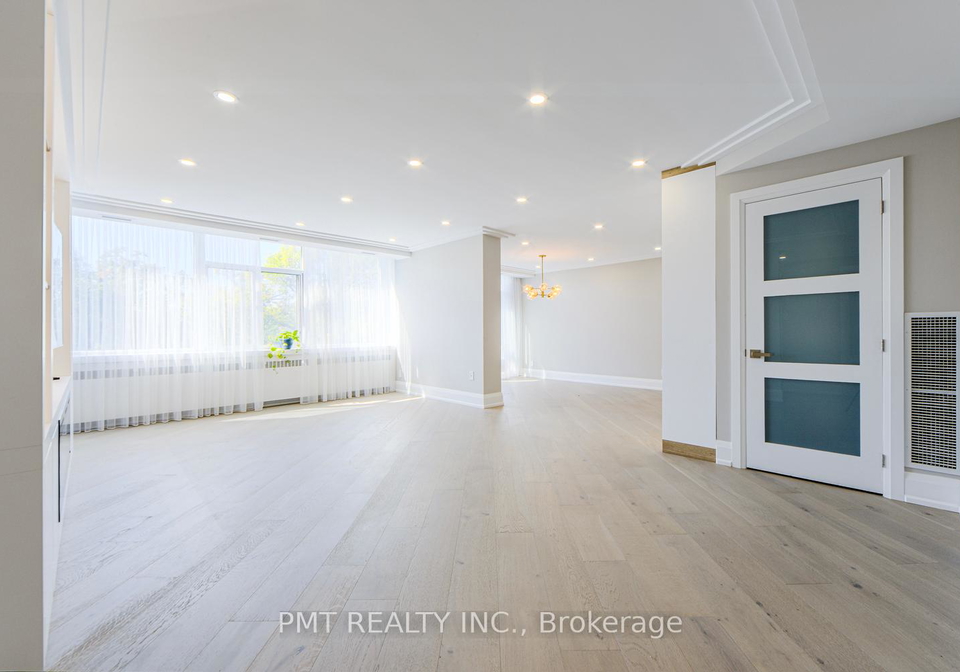500-avenue-road-toronto-ontario-c12437958