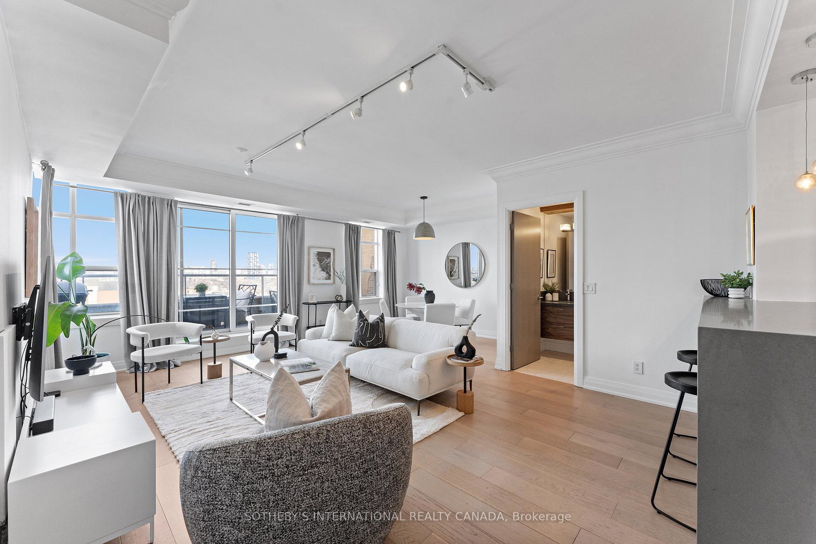 438-richmond-street-w-toronto-ontario-c12438124