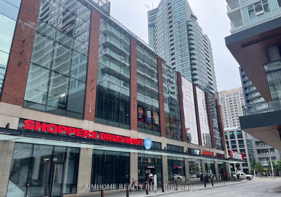 17-bathurst-street-s-toronto-ontario-c12438352