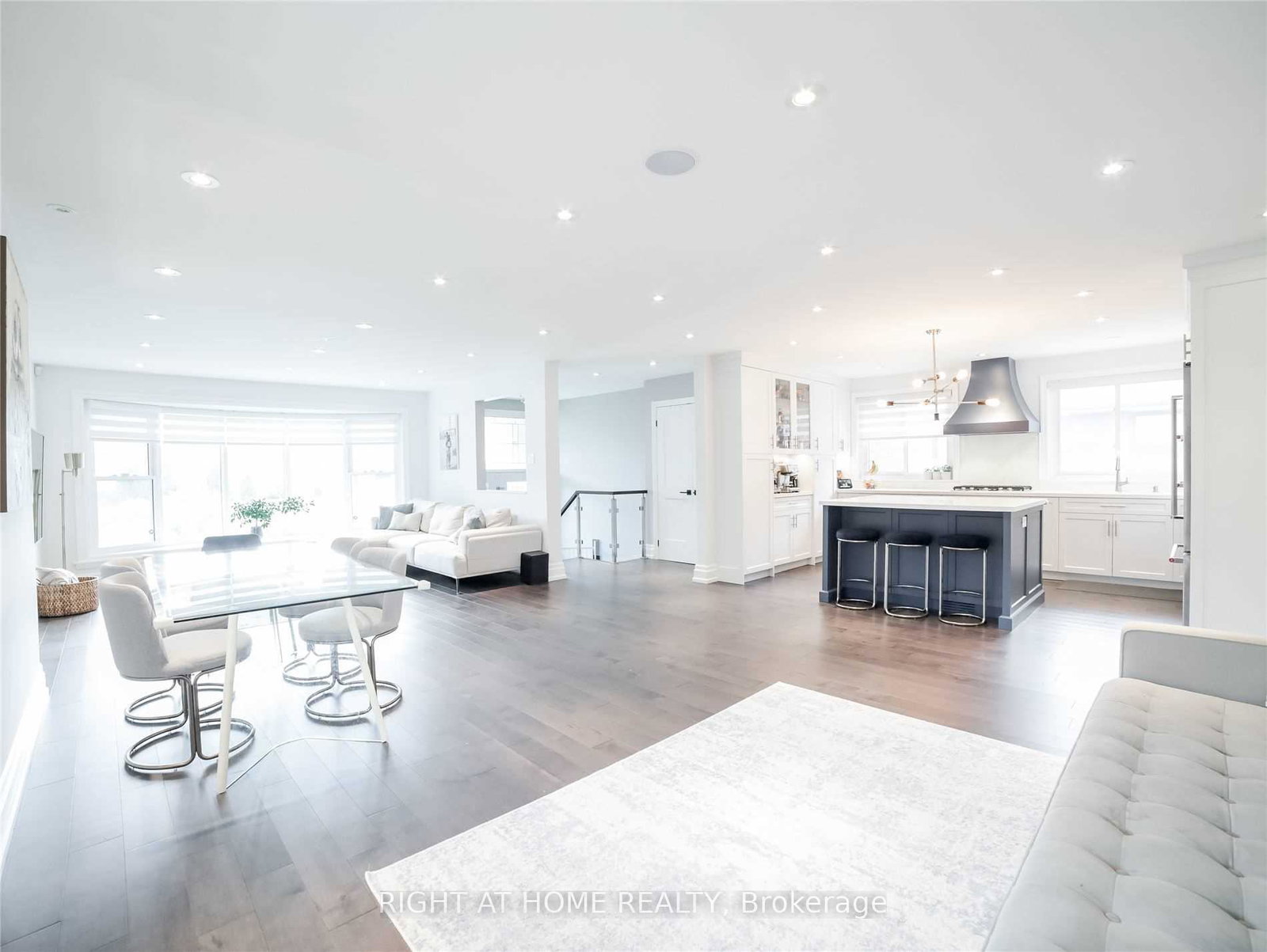 180-betty-ann-drive-toronto-ontario-c12438377