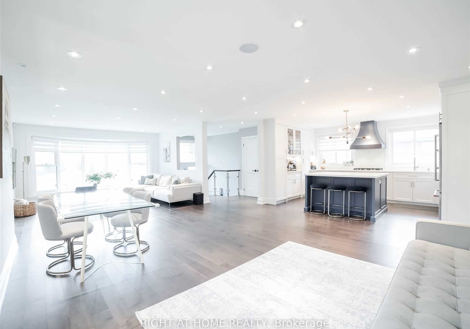 180-betty-ann-drive-toronto-ontario-c12438377