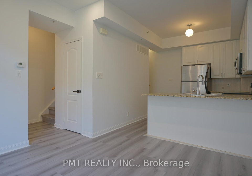 68-carr-street-s-toronto-ontario-c12438414