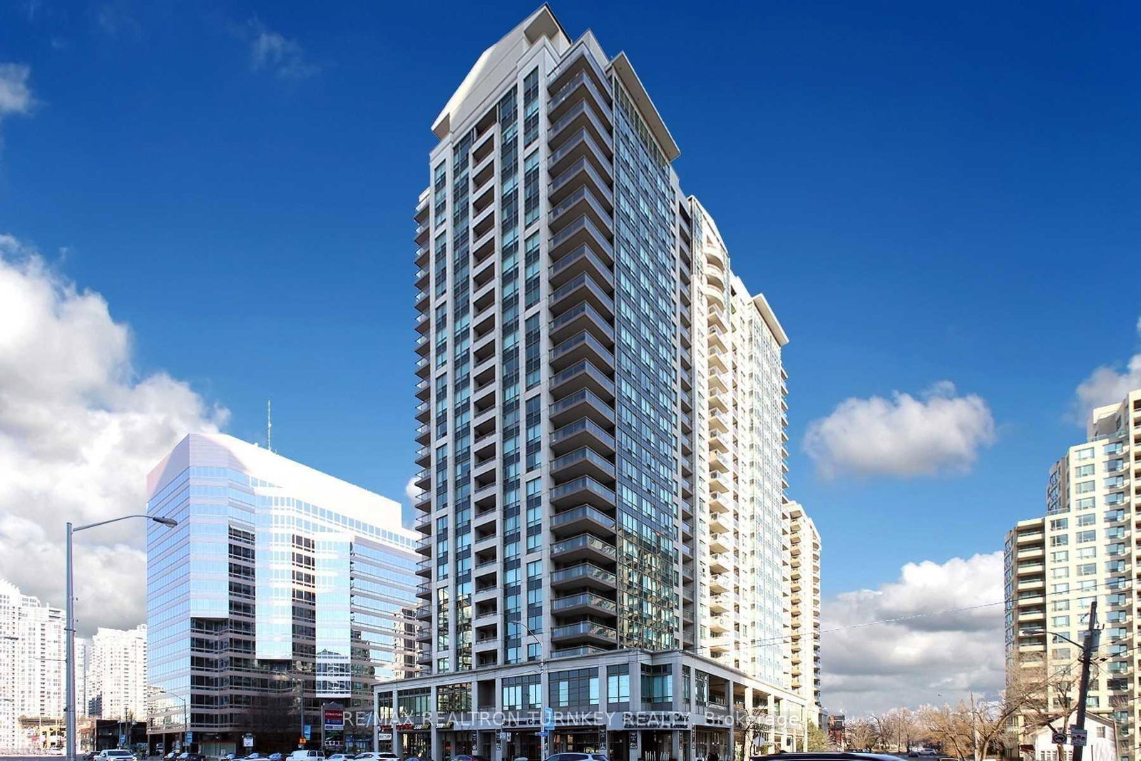 18-parkview-avenue-north-york-ontario-c12438553