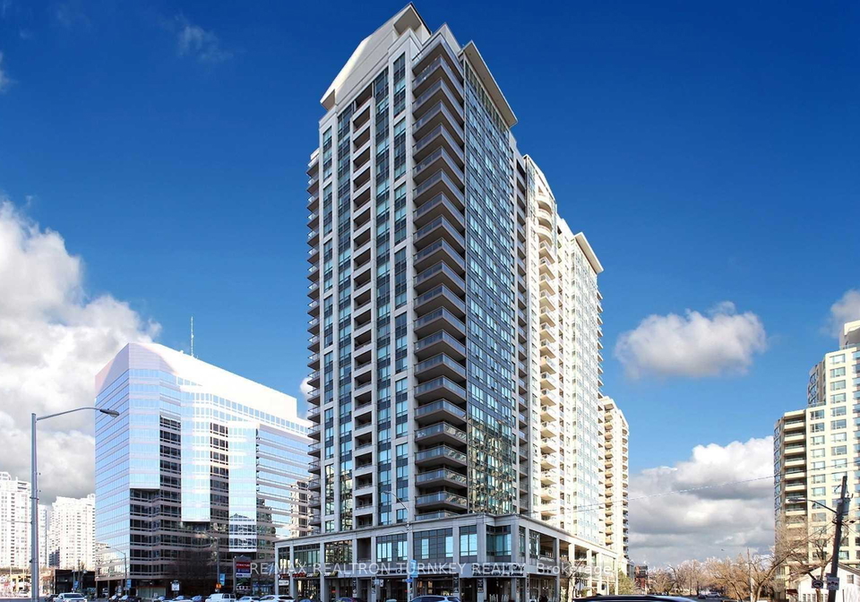 18-parkview-avenue-north-york-ontario-c12438553