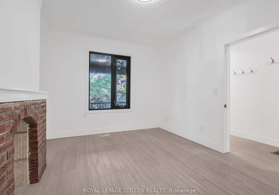 441-clinton-street-toronto-ontario-c12438568