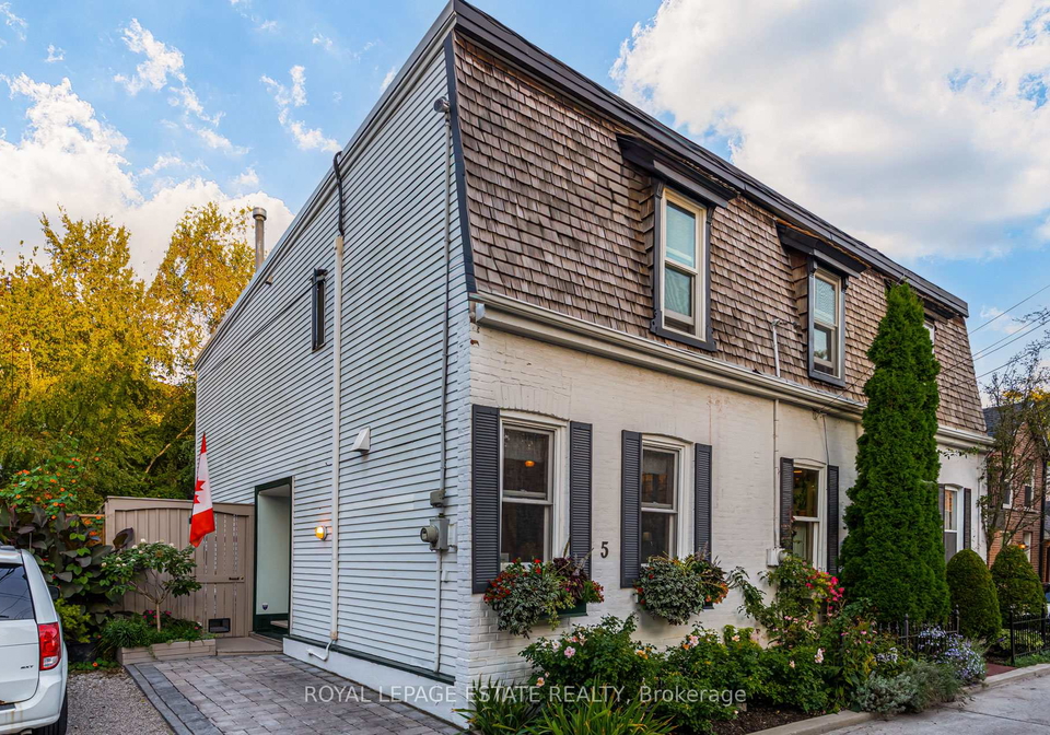5-woodstock-place-toronto-ontario-c12438599