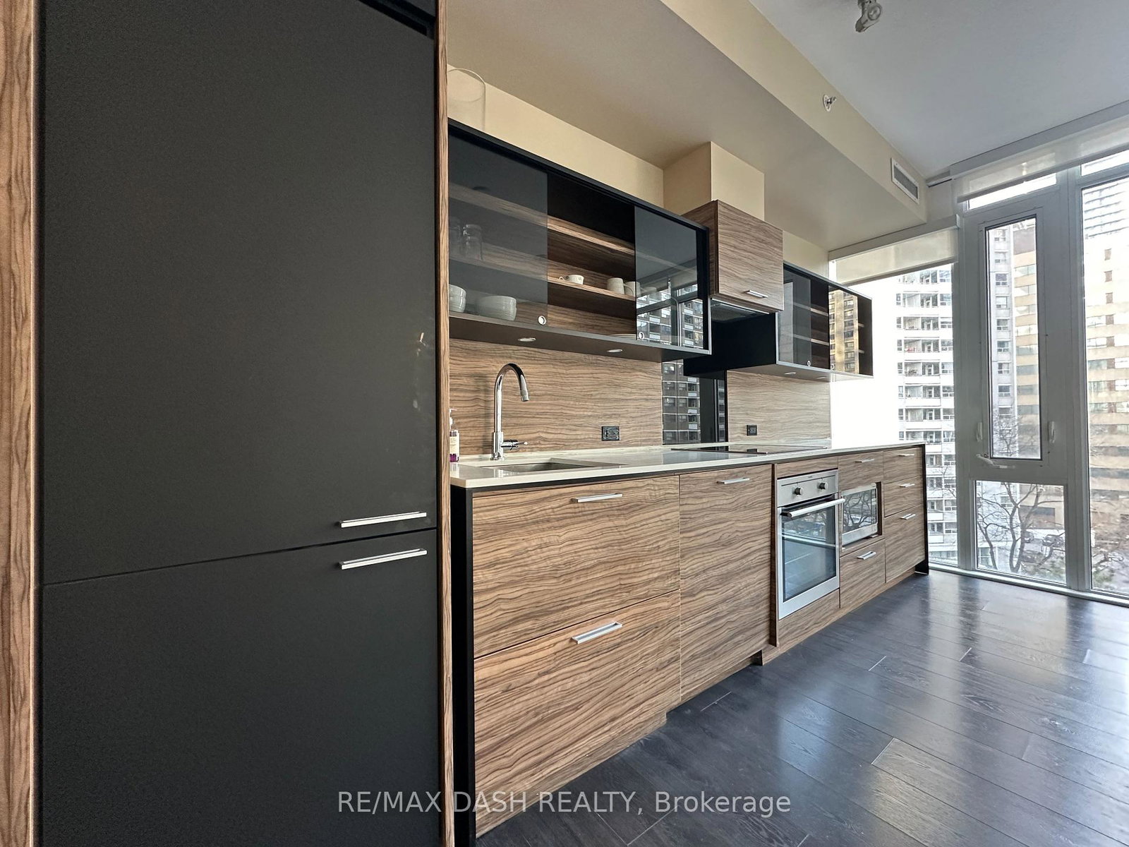 75-st-nicholas-street-toronto-ontario-c12438679