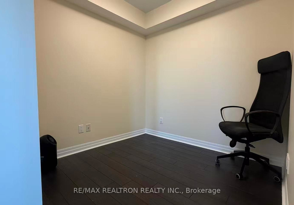 2015-sheppard-avenue-e-north-york-ontario-c12438772