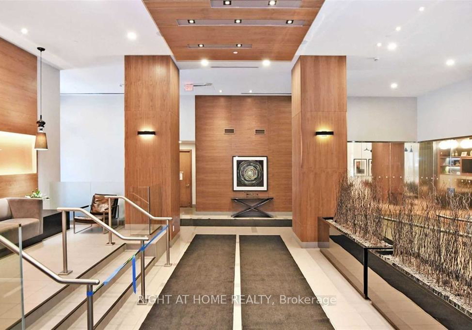 295-adelaide-street-w-toronto-ontario-c12438790