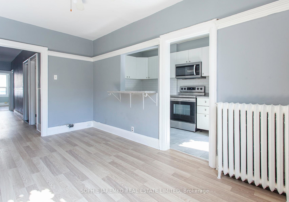 971a-bloor-street-w-toronto-ontario-c12438845