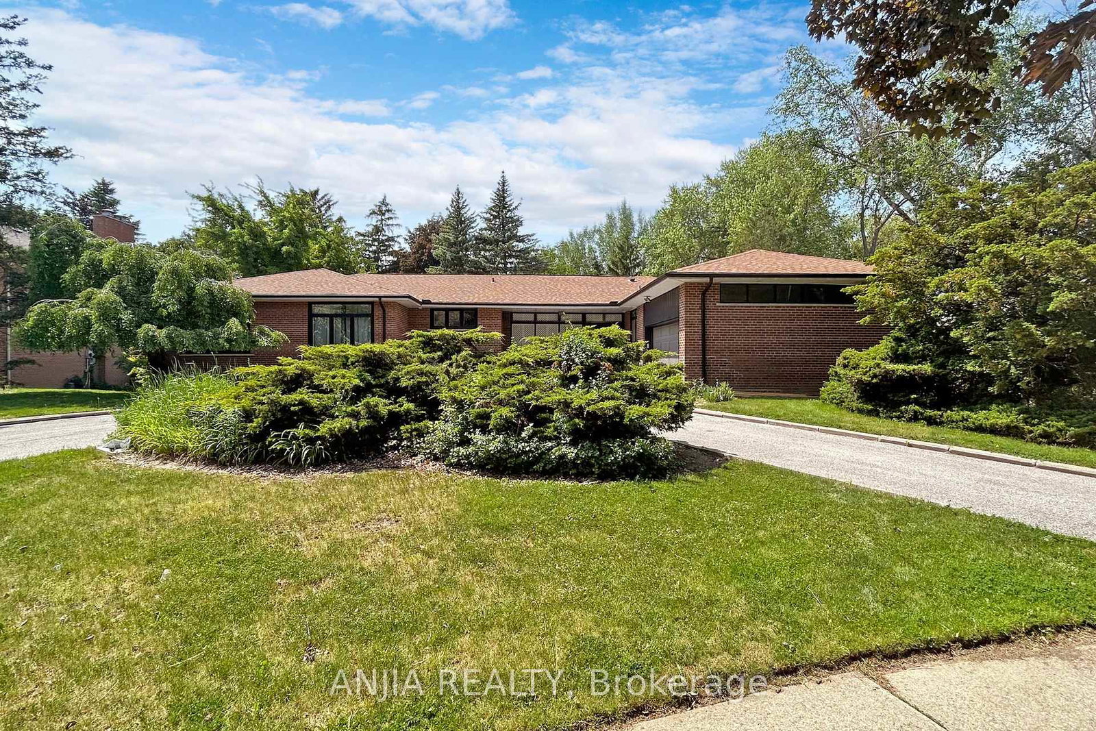 40-fifeshire-road-north-york-ontario-c12438885