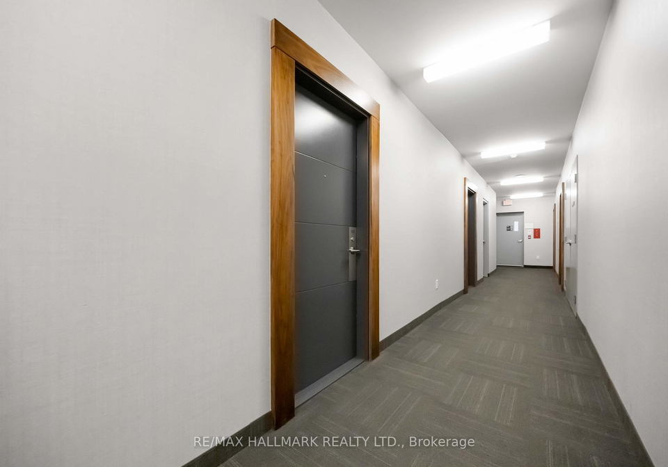 105-george-street-toronto-ontario-c12439792