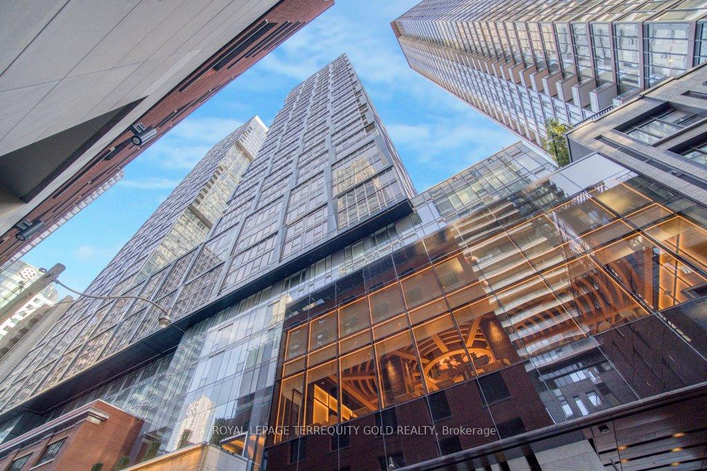 35-mercer-street-toronto-ontario-c12439847