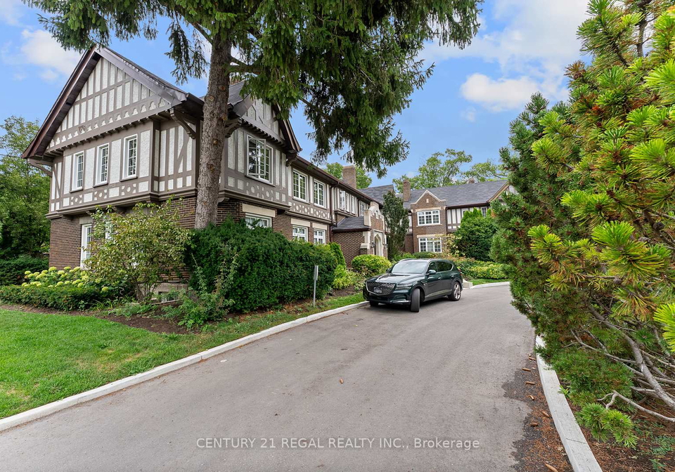 93-douglas-crescent-toronto-ontario-c12439930